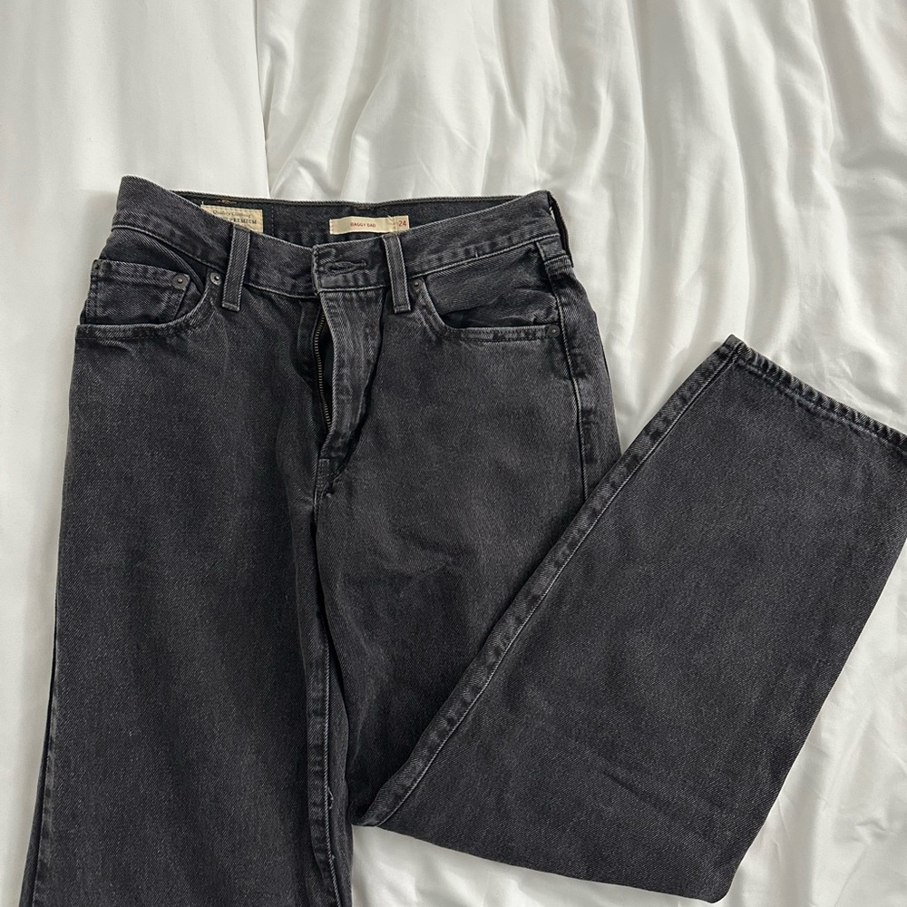 Levi’s Baggy Dad Jeans (Boot Barn, 24x30)